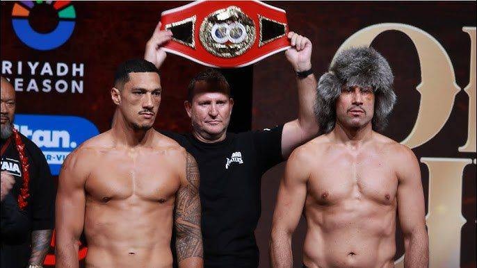 Huseyin Cinkara vs Jai Opetaia - WM-Kampf - 06.12.2025 -4