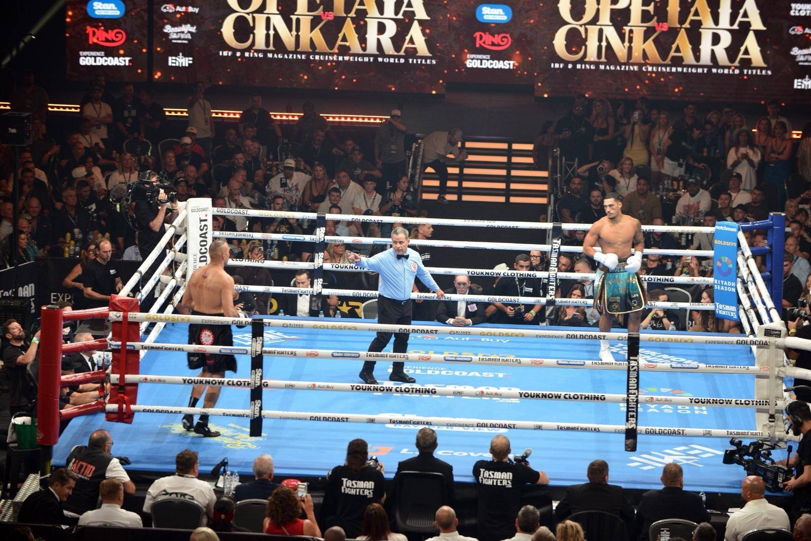 Huseyin Cinkara vs Jai Opetaia - WM-Kampf - 06.12.2025 -9